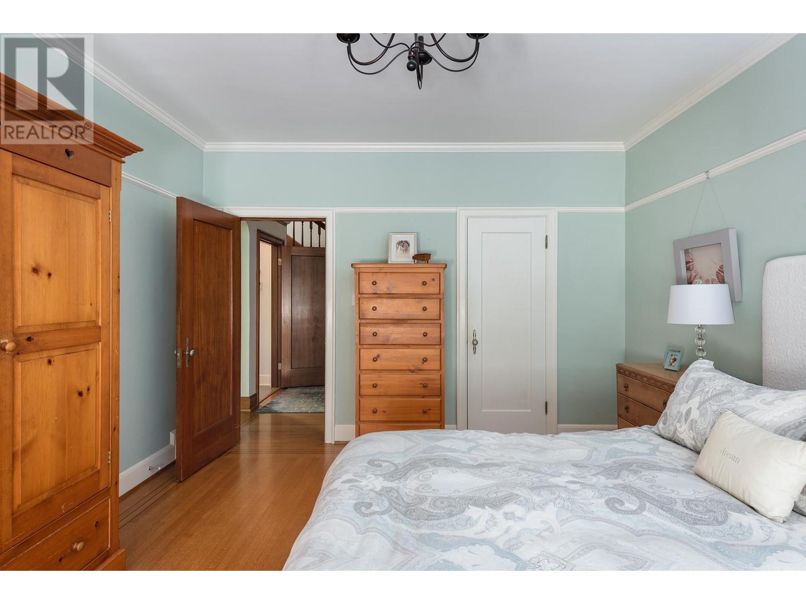 505 Queens Avenue, New Westminster, British Columbia  V3L 1K2 - Photo 17 - R2996582