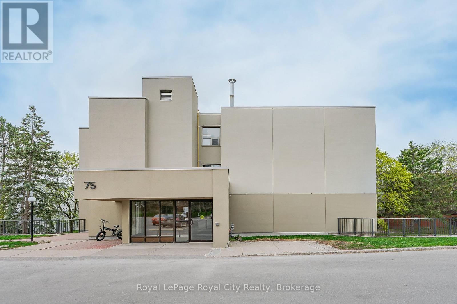 Property at 208 - 75 SILVERCREEK PARKWAY N image 1