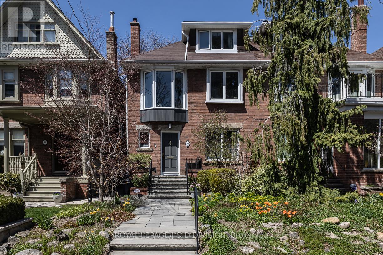 26 CHICORA AVENUE, toronto (annex), Ontario