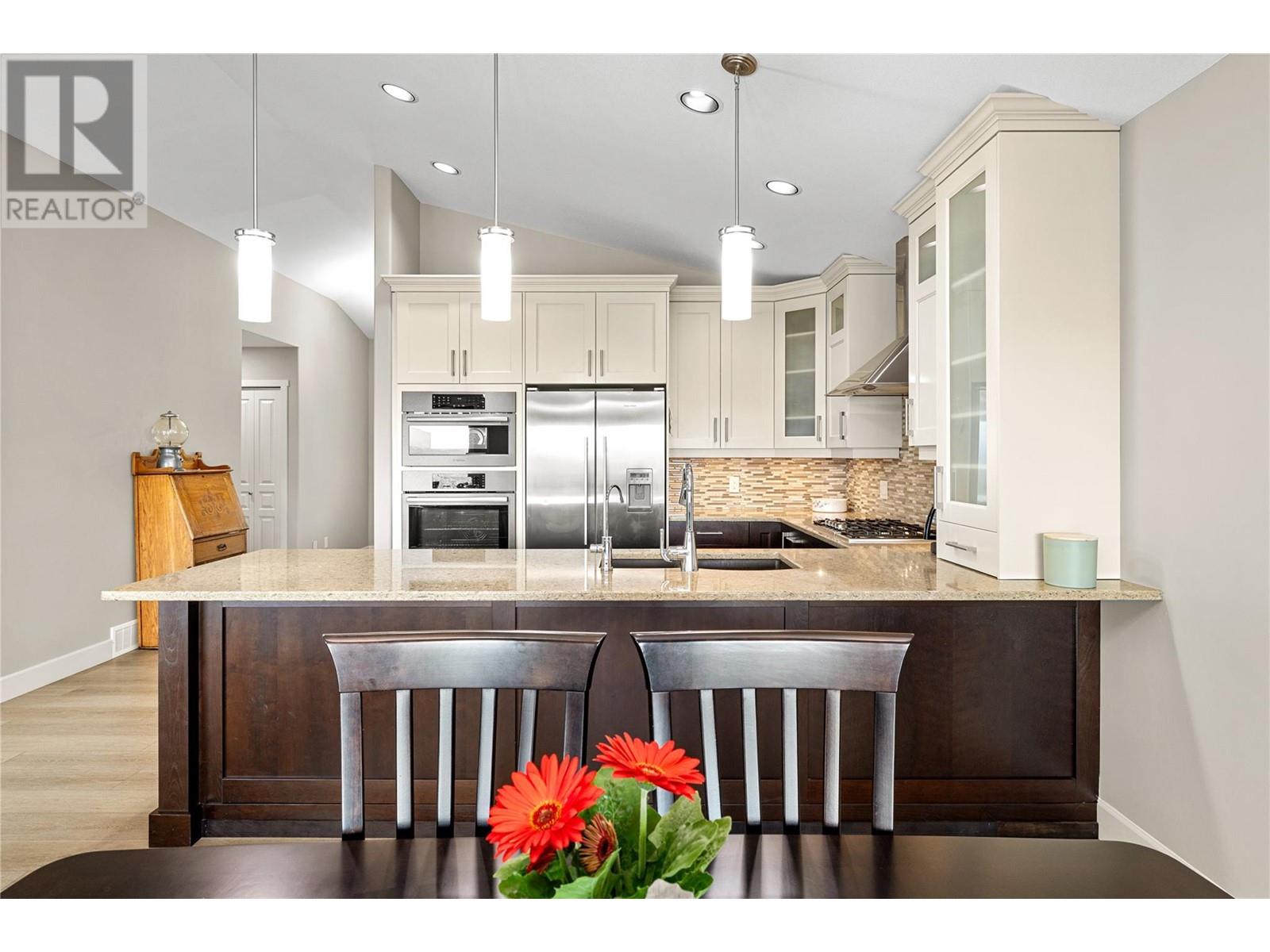 3560 Riviera Drive, Kelowna, British Columbia  V1X 8E4 - Photo 20 - 10345738