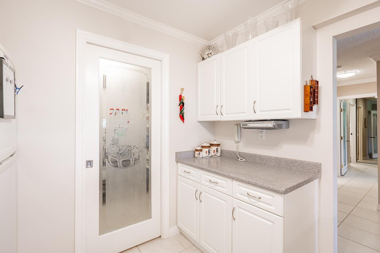 305 15313 19 Avenue, Surrey, British Columbia  V4A 1X6 - Photo 13 - R2996315