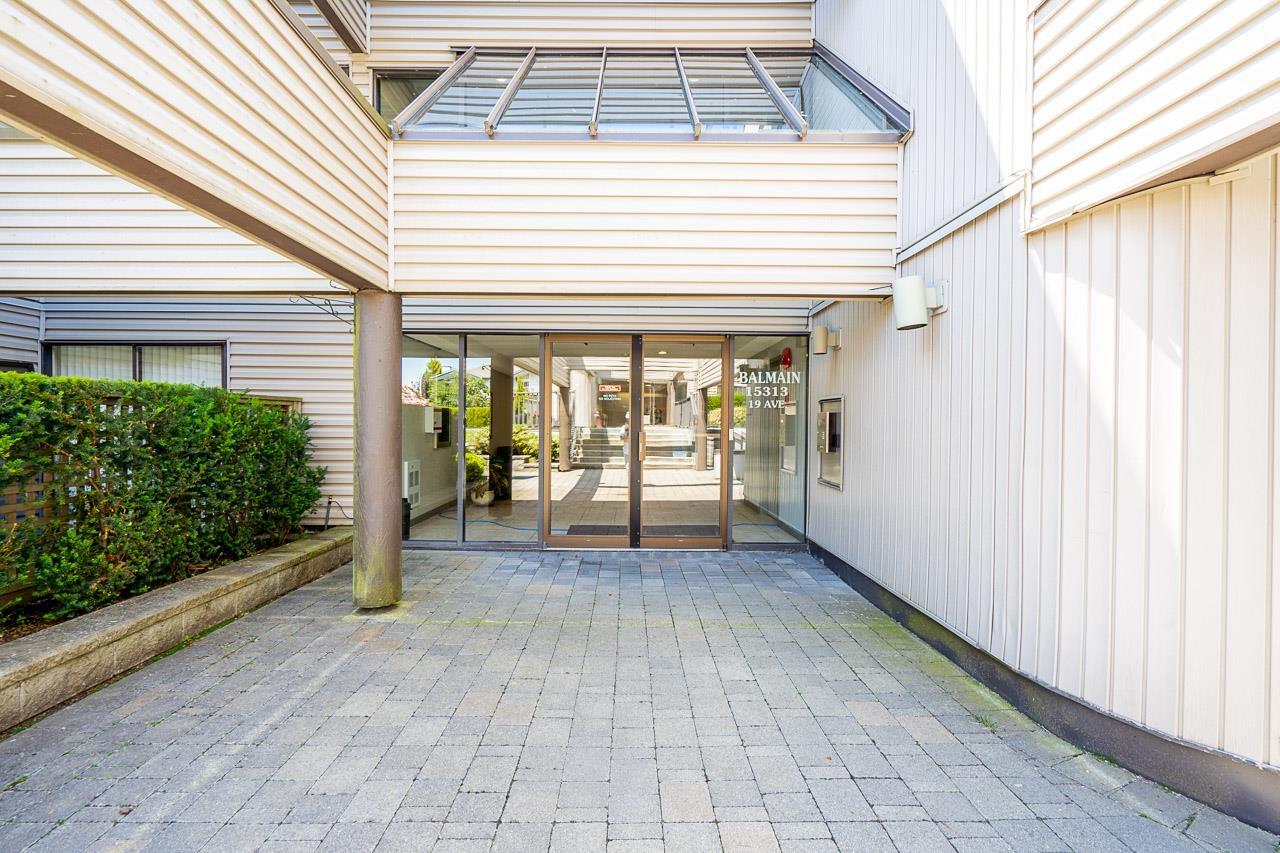 305 15313 19 Avenue, Surrey, British Columbia  V4A 1X6 - Photo 3 - R2996315