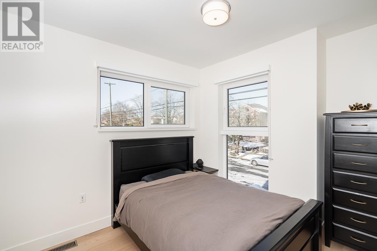 158 W Woodstock Avenue, Vancouver, British Columbia  V5Y 0N1 - Photo 30 - R2995367