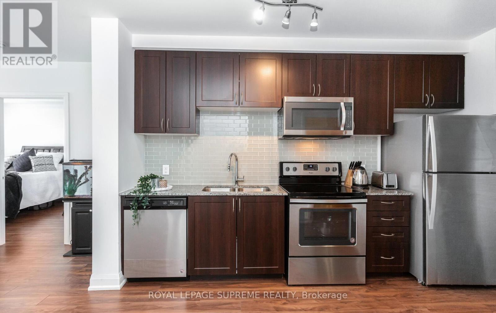 903 - 2800 Keele Street, Toronto, Ontario  M3M 0B8 - Photo 14 - W12114075
