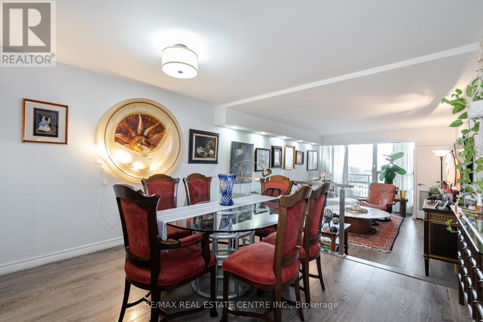 706 - 1359 White Oaks Boulevard, Oakville, Ontario  L6H 2R8 - Photo 12 - W12114097