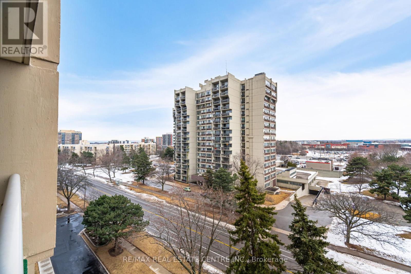 706 - 1359 White Oaks Boulevard, Oakville, Ontario  L6H 2R8 - Photo 29 - W12114097