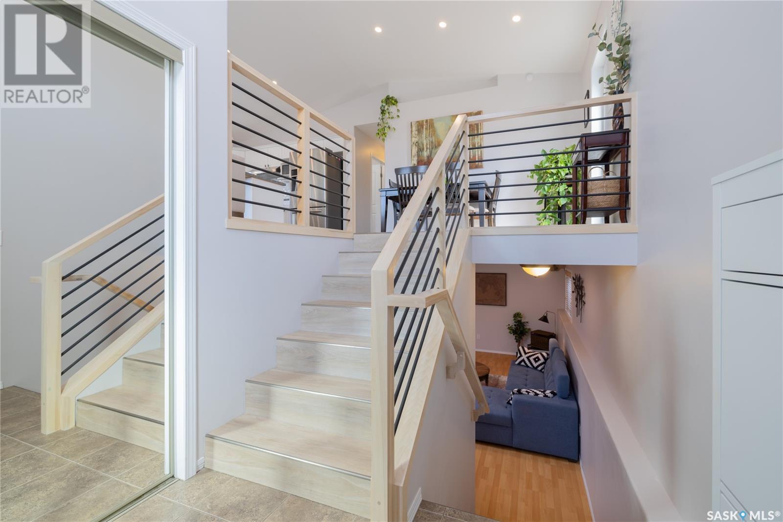 Property at 2942 37th STREET W image 3