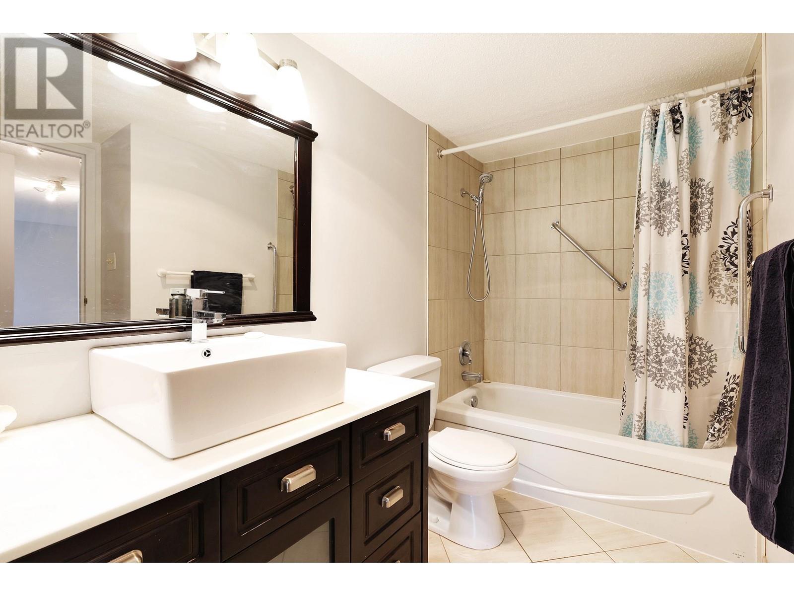 102 6655 Lynas Lane, Richmond, British Columbia  V7C 3K8 - Photo 12 - R2988921