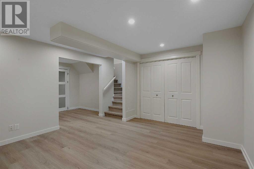 147 89 Street Sw, Calgary, Alberta  T3H 0M4 - Photo 33 - A2215333