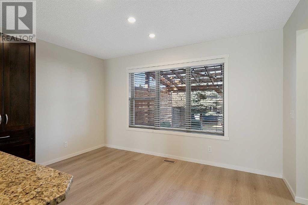 147 89 Street Sw, Calgary, Alberta  T3H 0M4 - Photo 15 - A2215333