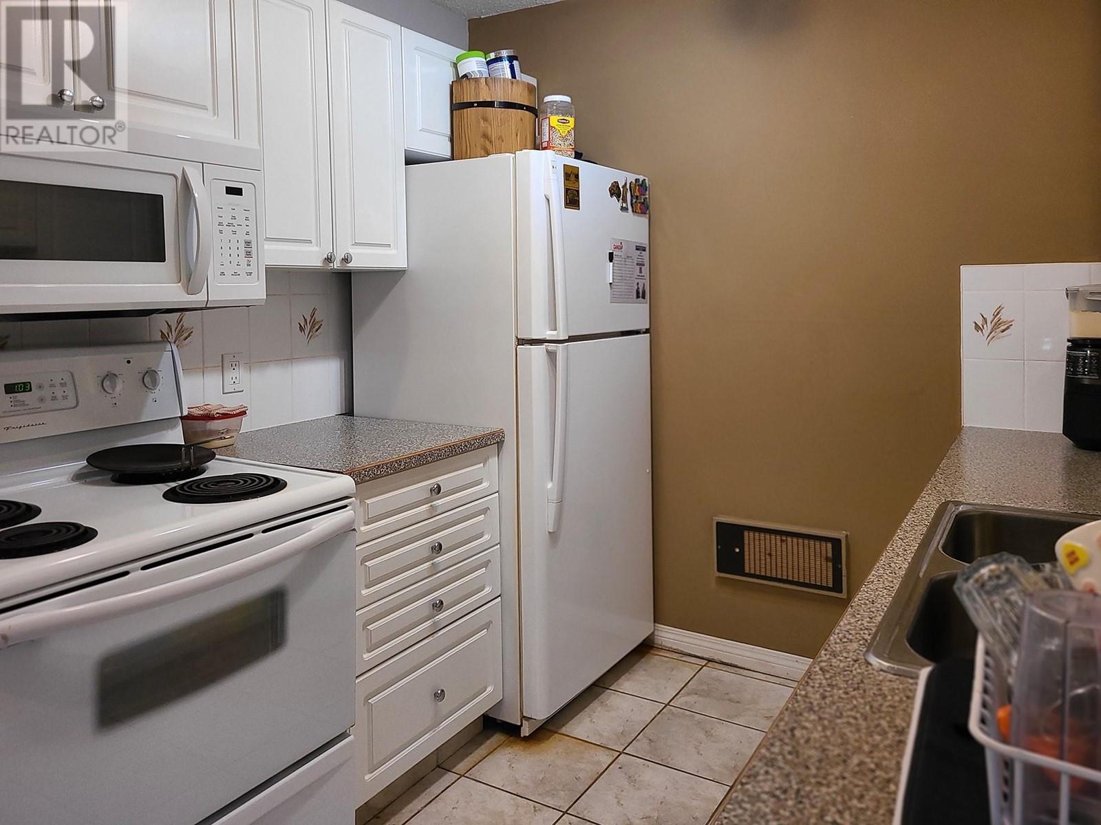 930 Dogwood Drive Unit# 1033, Kimberley, British Columbia  V1A 2Y4 - Photo 8 - 10344151