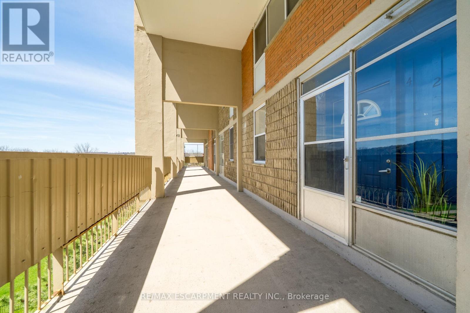 Property at 424 - 350 QUIGLEY ROAD image 3