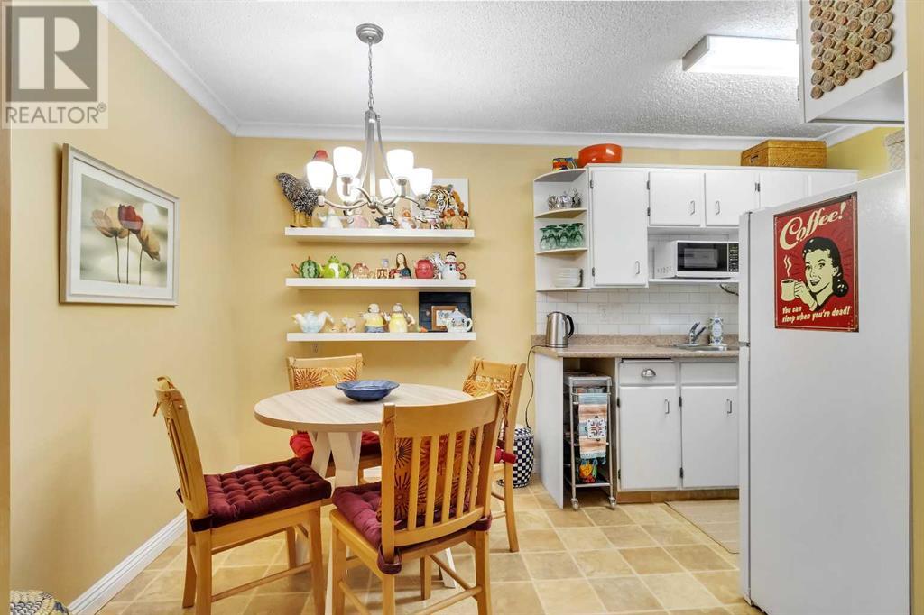 1102, 4001a 49 Street Nw, Calgary, Alberta  T3A 2C9 - Photo 9 - A2210149
