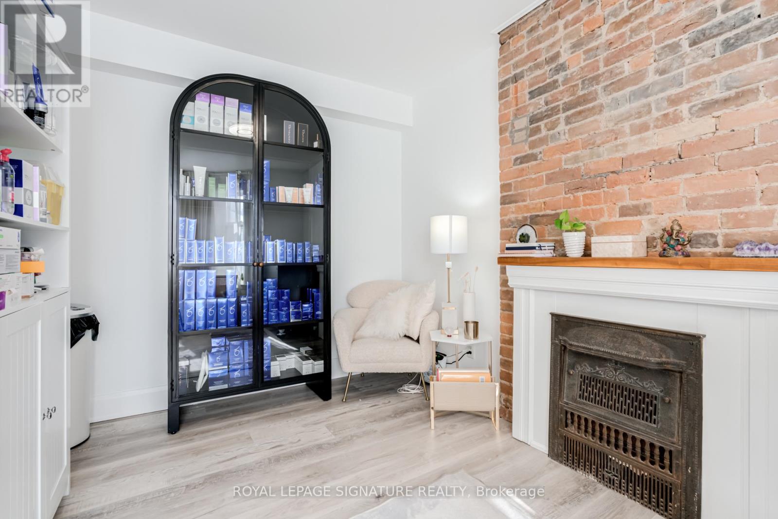 201 - 460 College Street, Toronto, Ontario  M6G 1A1 - Photo 13 - C12114131