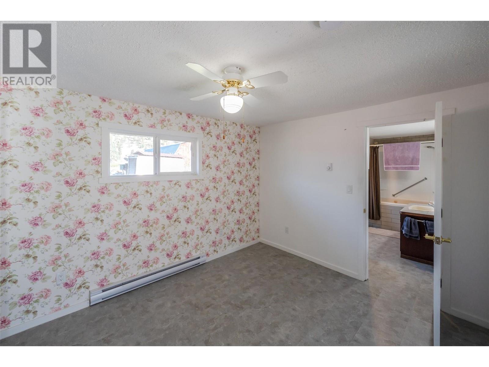 8134 River Road, Oliver, British Columbia  V0H 1T5 - Photo 40 - 10345772