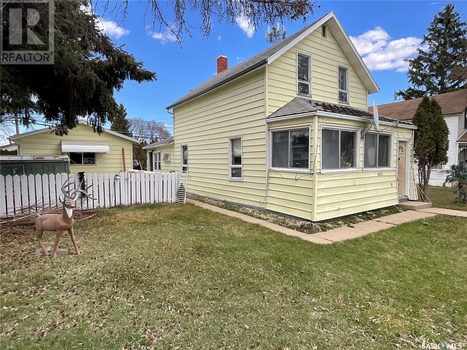 2012 6th Street, Rosthern, Saskatchewan  S0K 3R0 - Photo 1 - SK004039