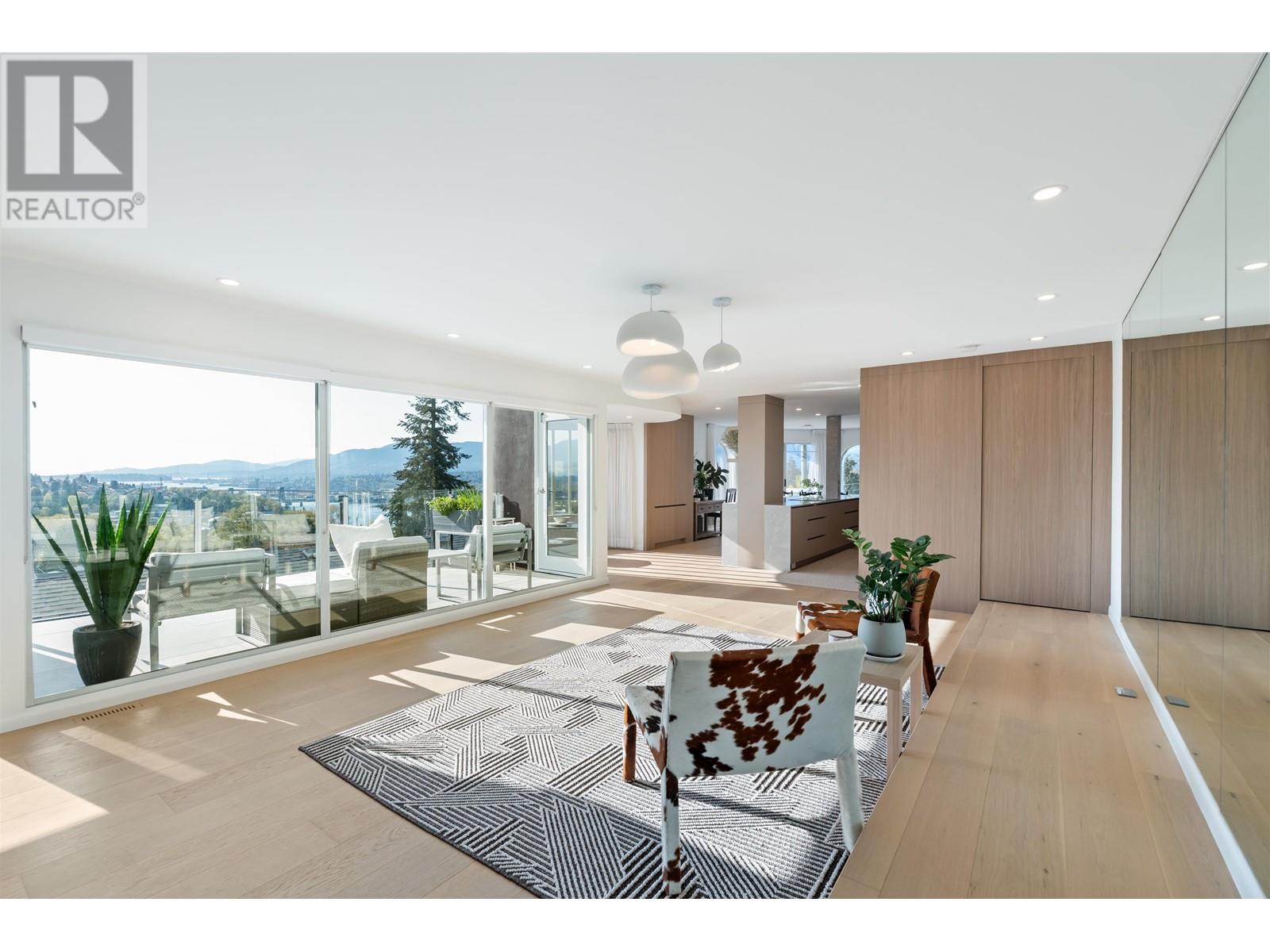 Property at 4863 CAMBRIDGE STREET image 1