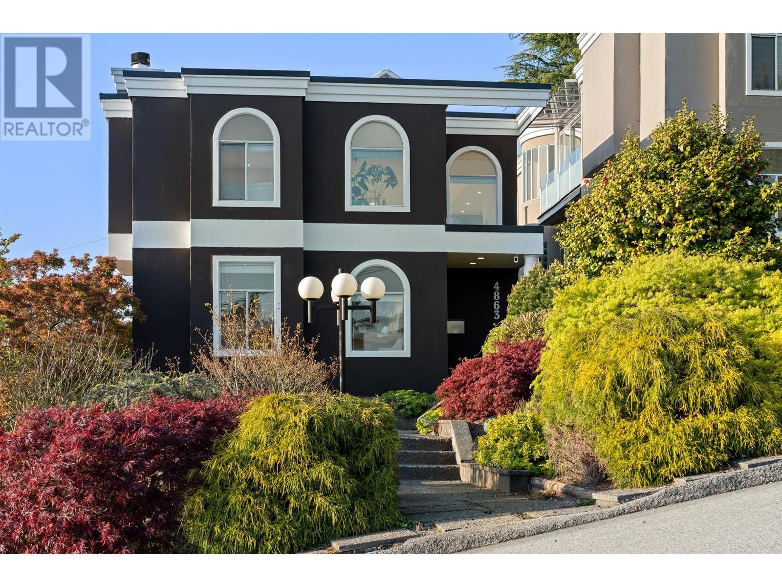 Property at 4863 CAMBRIDGE STREET image 2