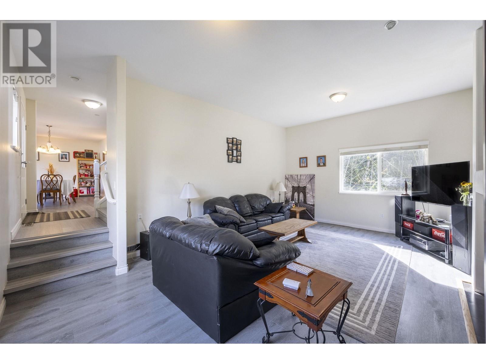 13011 250 Street, Maple Ridge, British Columbia  V4R 2G1 - Photo 5 - R2996442