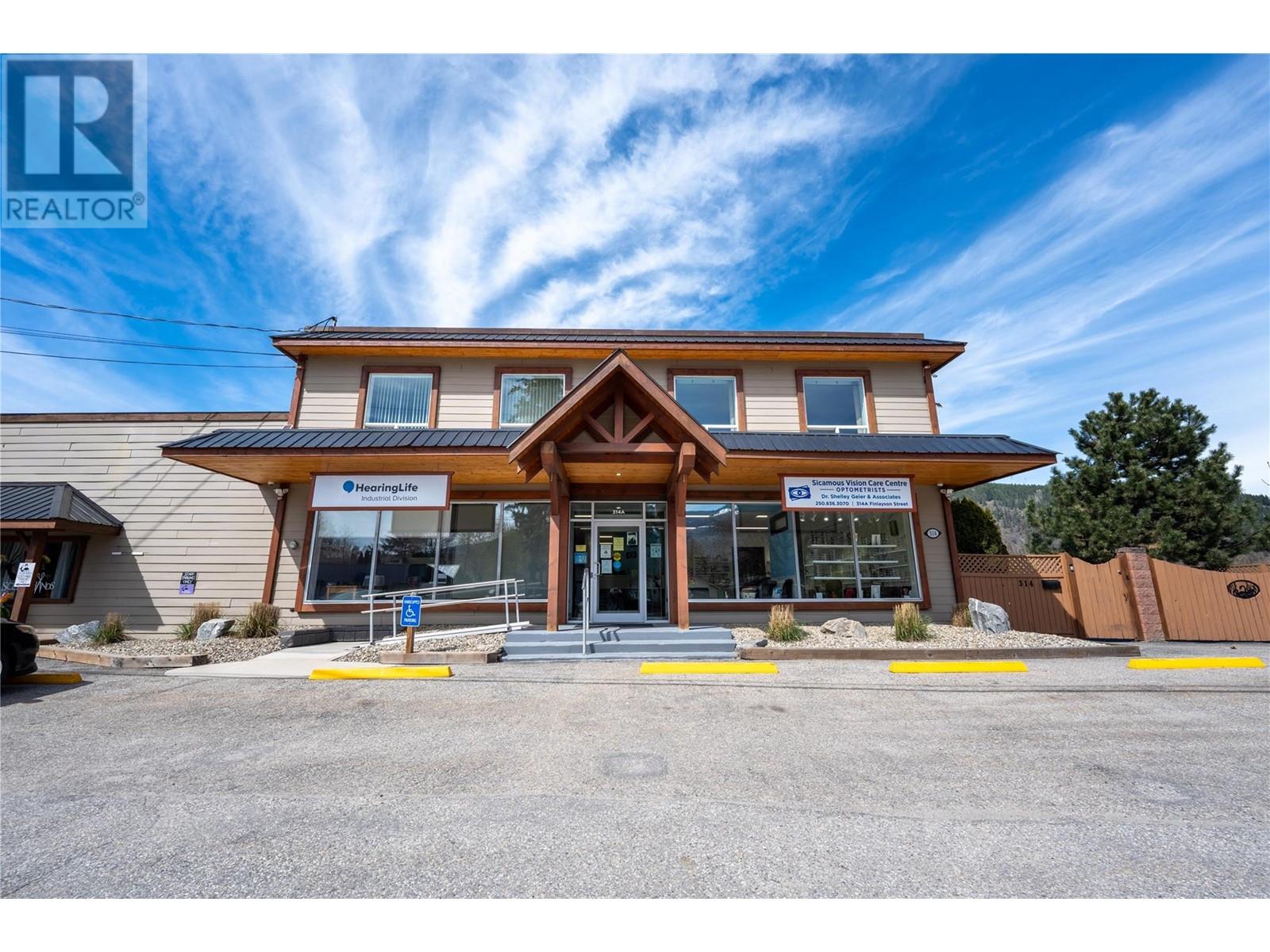 314 Finlayson Street, Sicamous, British Columbia  V0E 2V0 - Photo 3 - 10345179