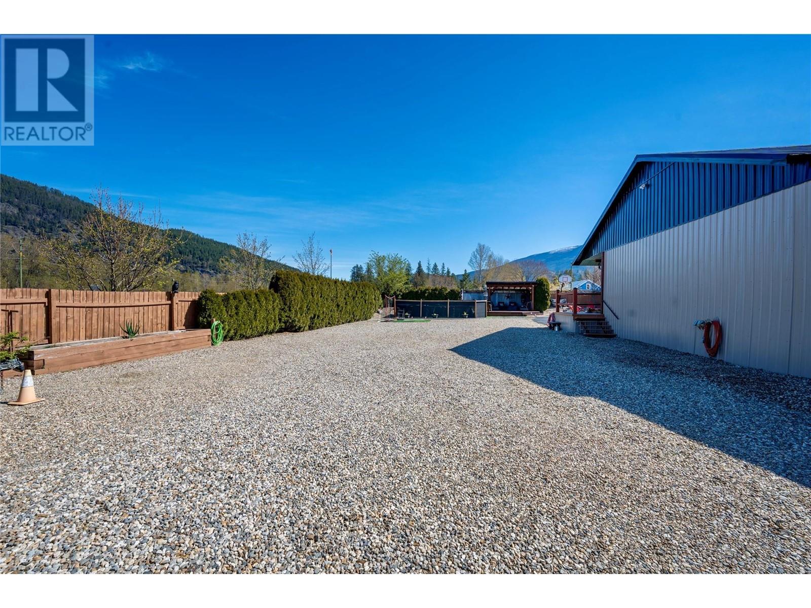314 Finlayson Street, Sicamous, British Columbia  V0E 2V0 - Photo 51 - 10345179