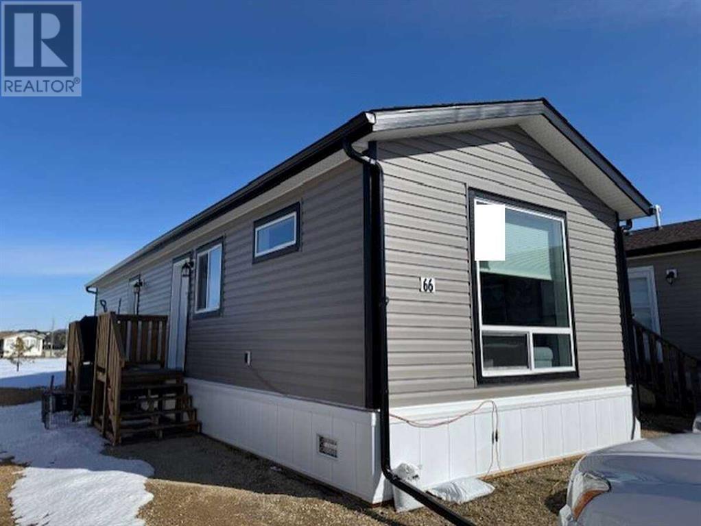 66, 15 Mackenzie Ranch Way, Lacombe, Alberta  T4L 0B4 - Photo 4 - A2204356