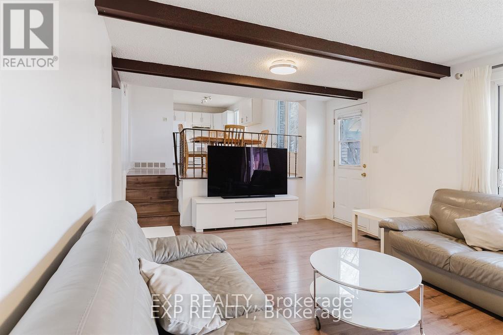 4 Parklane Court, Ottawa, Ontario  K1B 3H2 - Photo 14 - X12114168