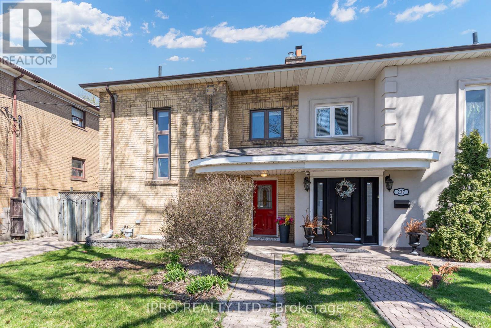 Property at 239 BICKNELL AVENUE image 1