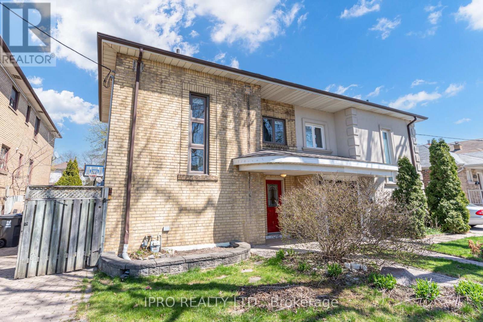 Property at 239 BICKNELL AVENUE image 2