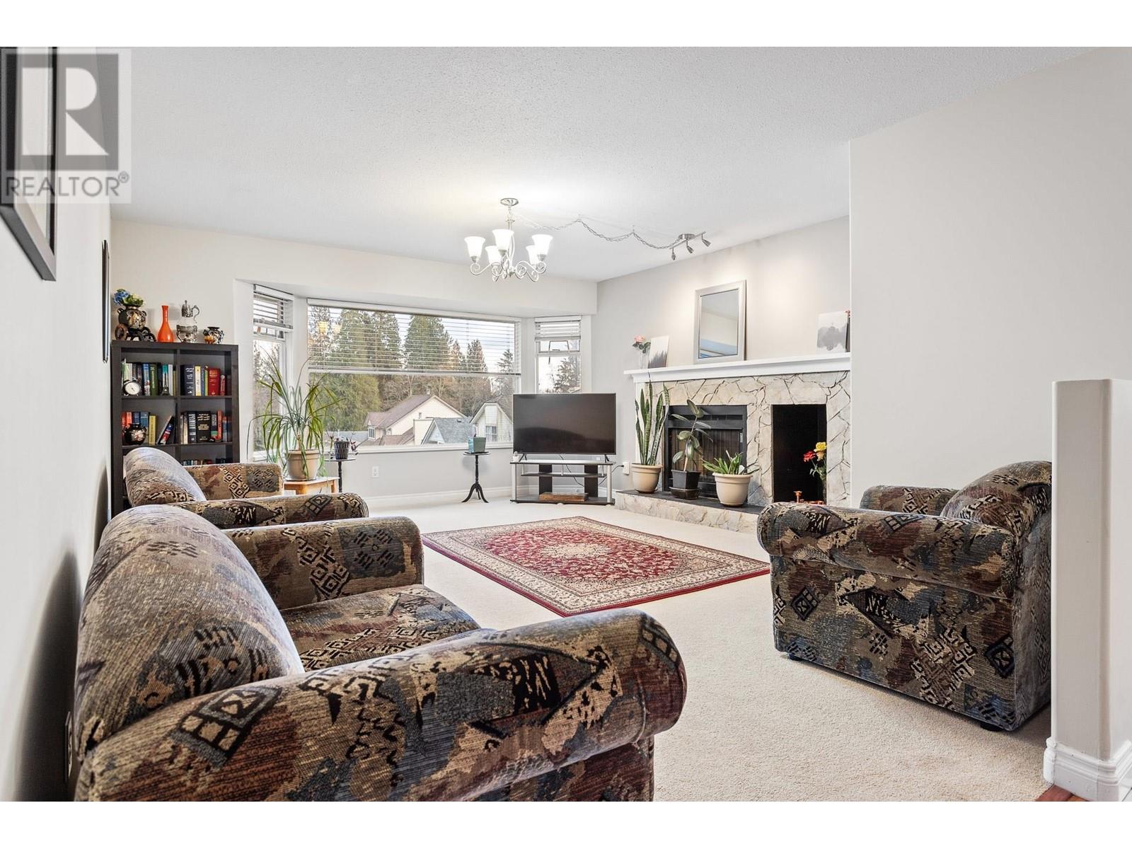 2995 Albion Drive, Coquitlam, British Columbia  V3B 6W9 - Photo 5 - R2996610