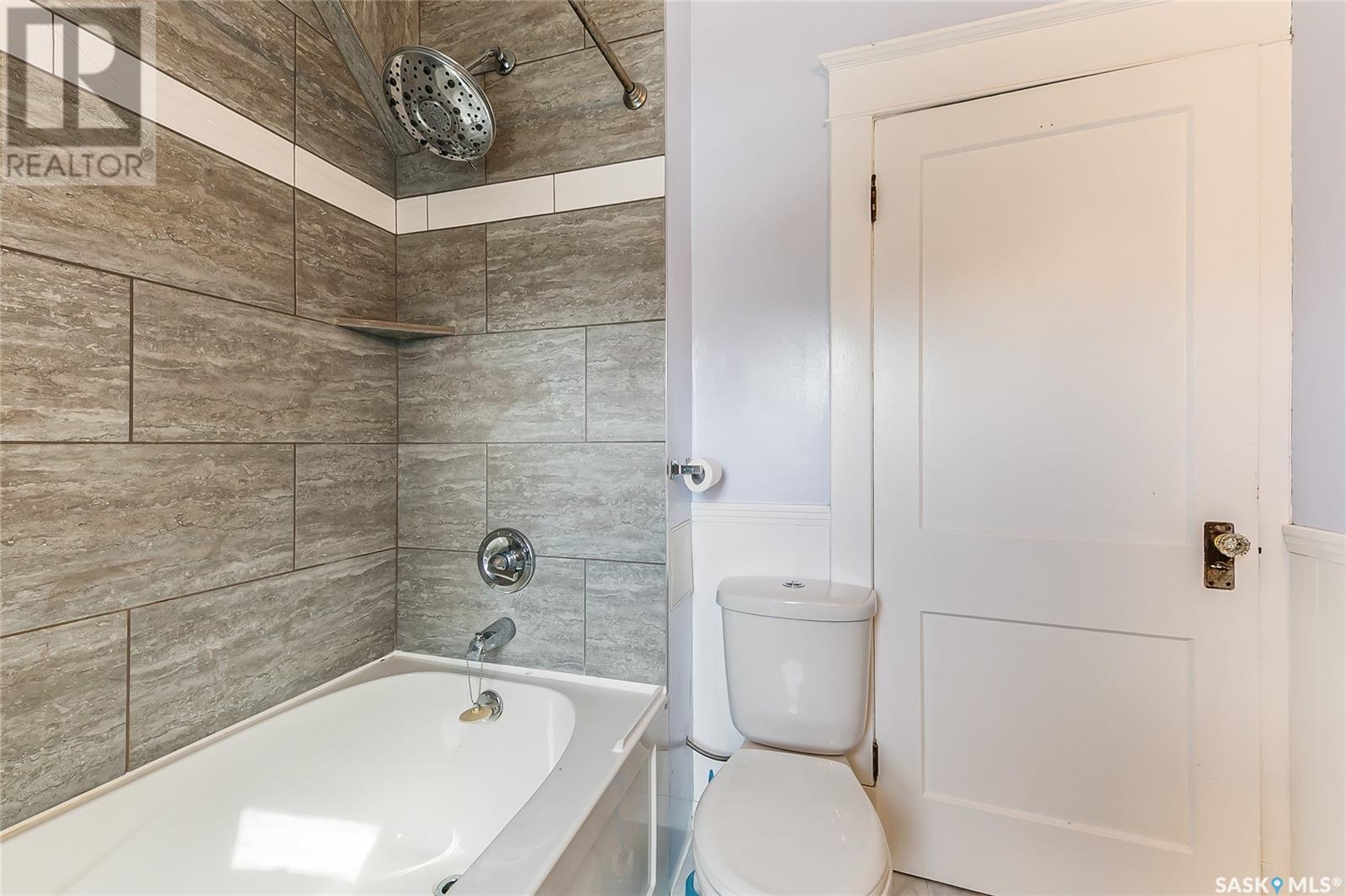2204 Elphinstone Street, Regina, Saskatchewan  S4T 3N8 - Photo 16 - SK002702