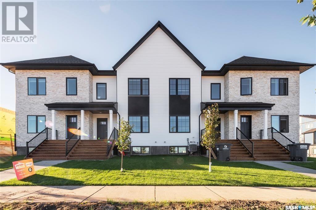 205 235 Feheregyhazi BOULEVARD, Saskatoon, Saskatchewan