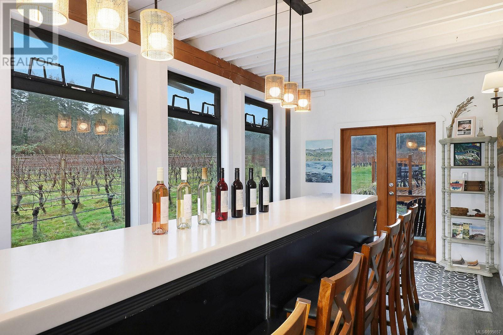 1885 Central Rd, Hornby Island, British Columbia  V0R 1Z0 - Photo 4 - 995857
