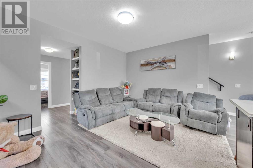 415 Redstone Drive Ne, Calgary, Alberta  T3N 0R1 - Photo 6 - A2215967