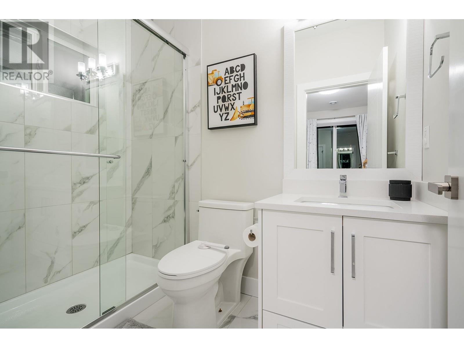 3431 Victoria Drive, Coquitlam, British Columbia  V3B 2V5 - Photo 15 - R2996563