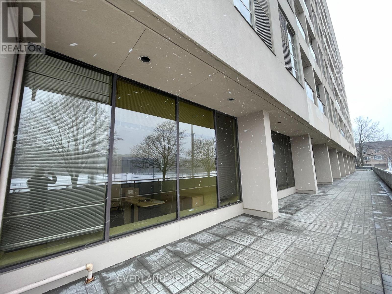7 & 8 - 1 Leaside Park Drive, Toronto (Thorncliffe Park), Ontario  M4H 1R1 - Photo 4 - C11992526