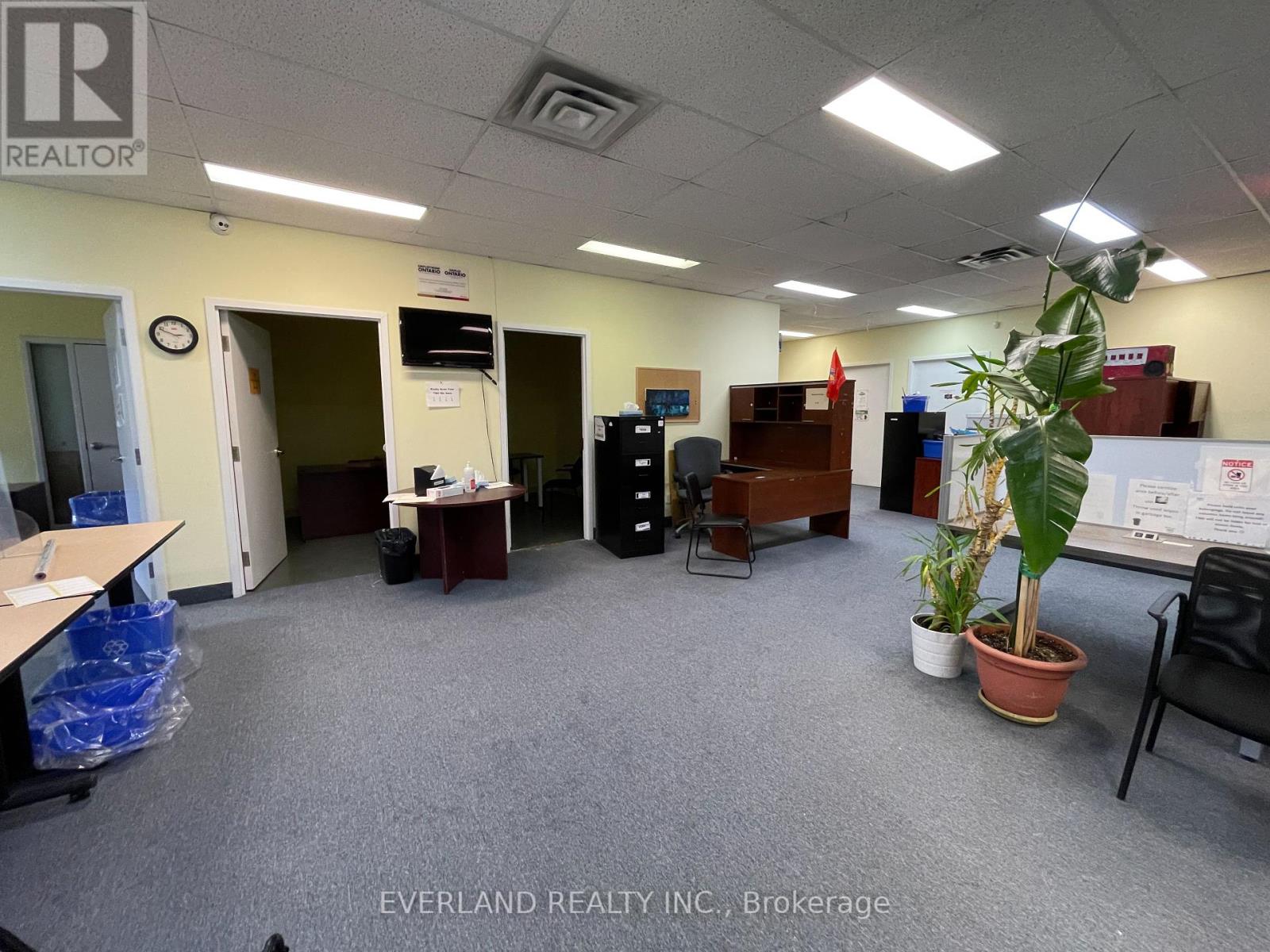 7 & 8 - 1 Leaside Park Drive, Toronto, Ontario  M4H 1R1 - Photo 6 - C11992526