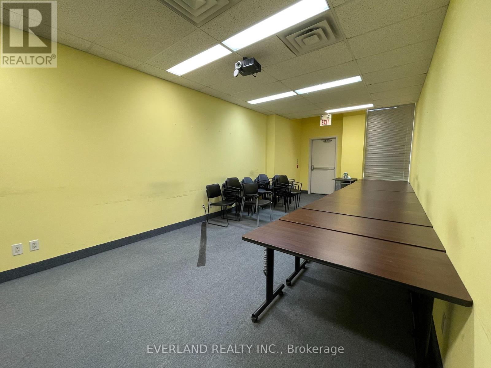 7 & 8 - 1 Leaside Park Drive, Toronto (Thorncliffe Park), Ontario  M4H 1R1 - Photo 7 - C11992526