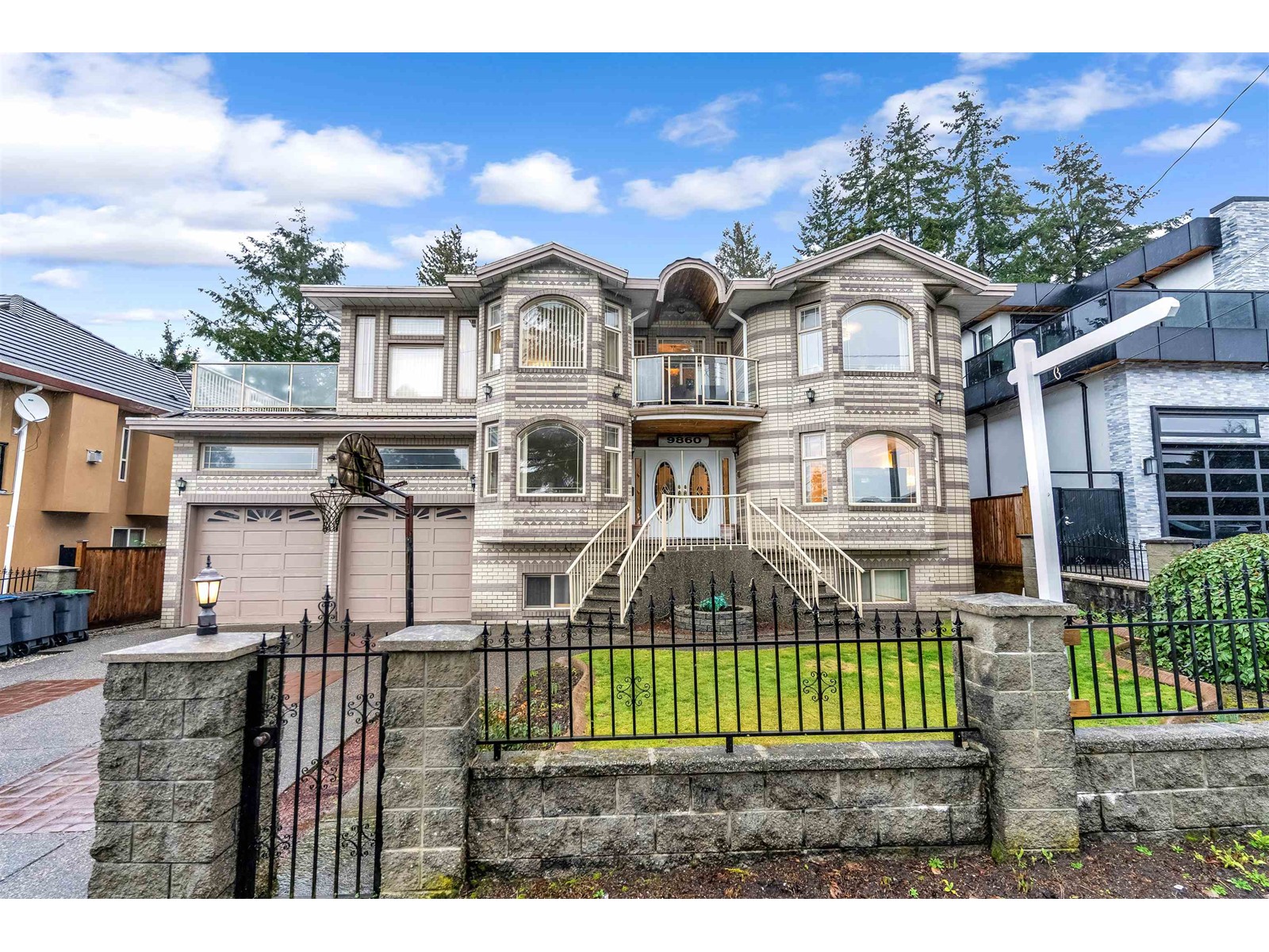 9860 123 STREET, Surrey, British Columbia
