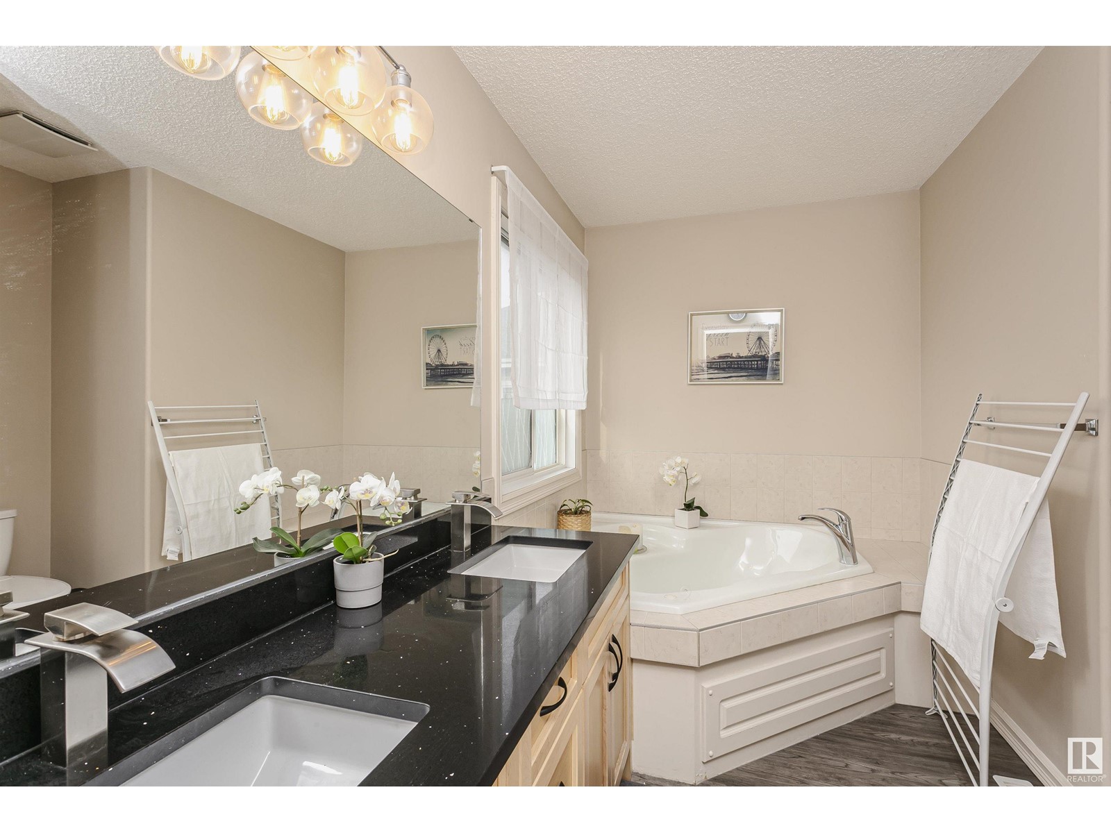 3050 Spence Wd Sw, Edmonton, Alberta  T6X 0A5 - Photo 31 - E4433504