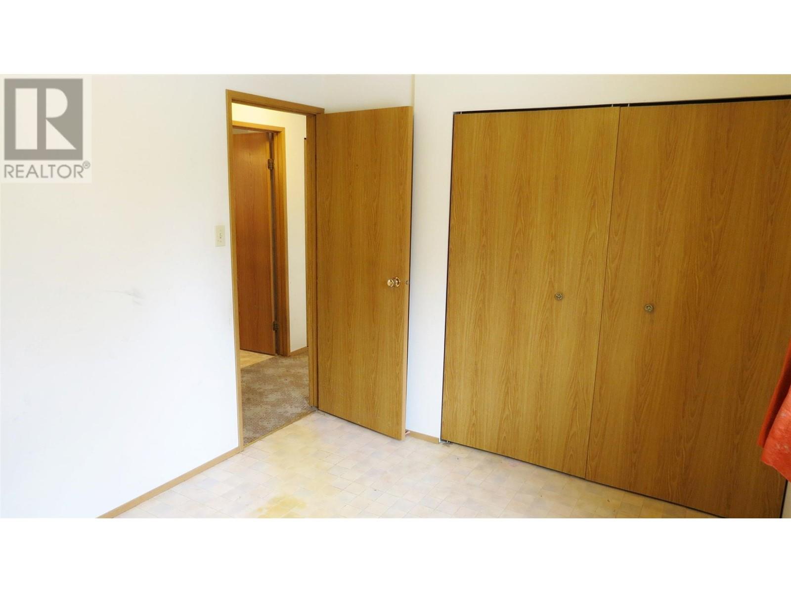 Property at 1802 30 Street image 5