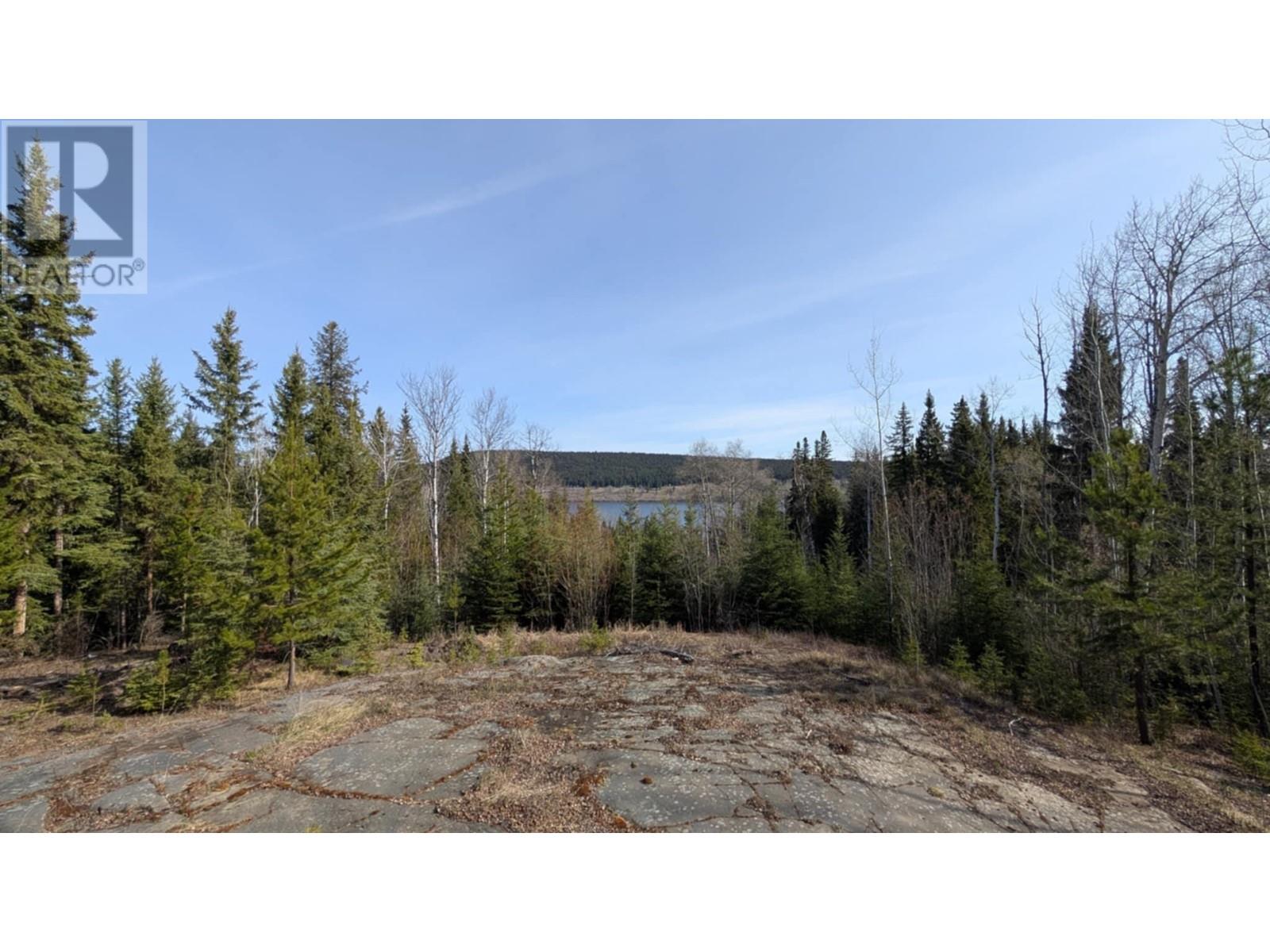 6201 Robin Road, 100 Mile House, British Columbia  V0K 2E3 - Photo 15 - R2951756