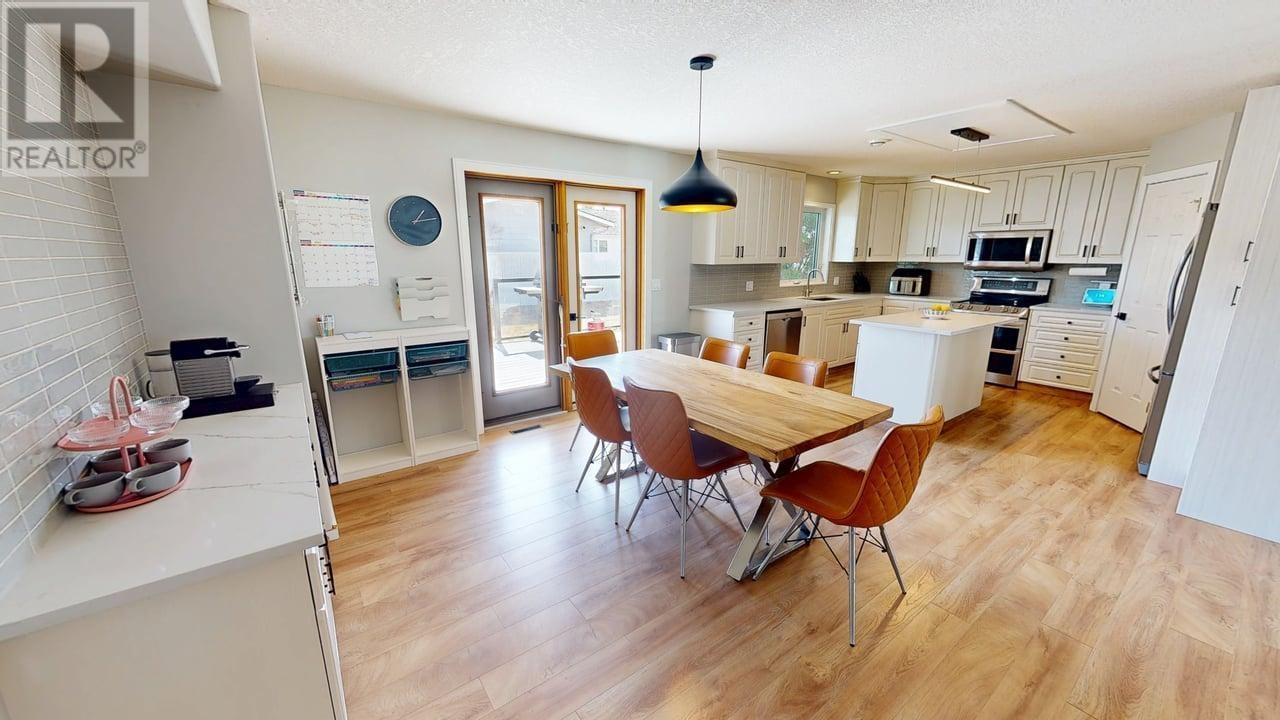 10503 114 Avenue, Fort St. John, British Columbia  V1J 6H7 - Photo 9 - R2996388