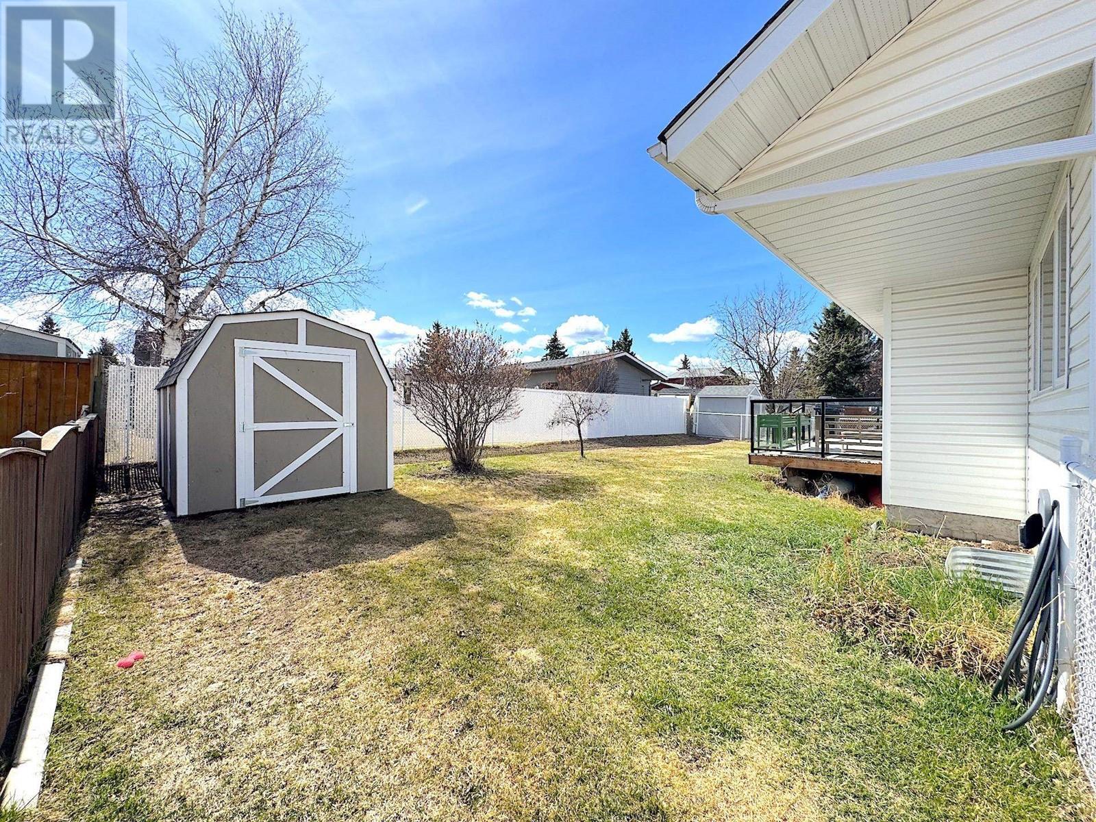 10503 114 Avenue, Fort St. John, British Columbia  V1J 6H7 - Photo 38 - R2996388