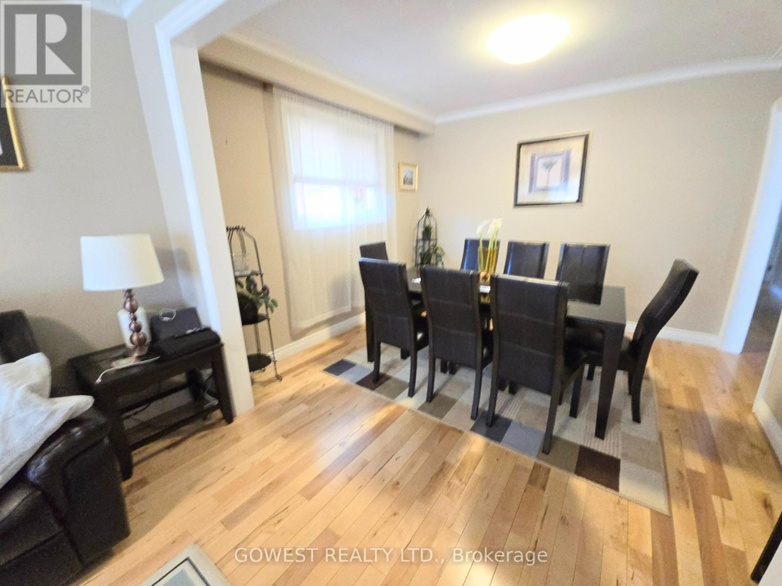 1411 Alexandra Avenue, Mississauga, Ontario  L5E 2A9 - Photo 9 - W12055592