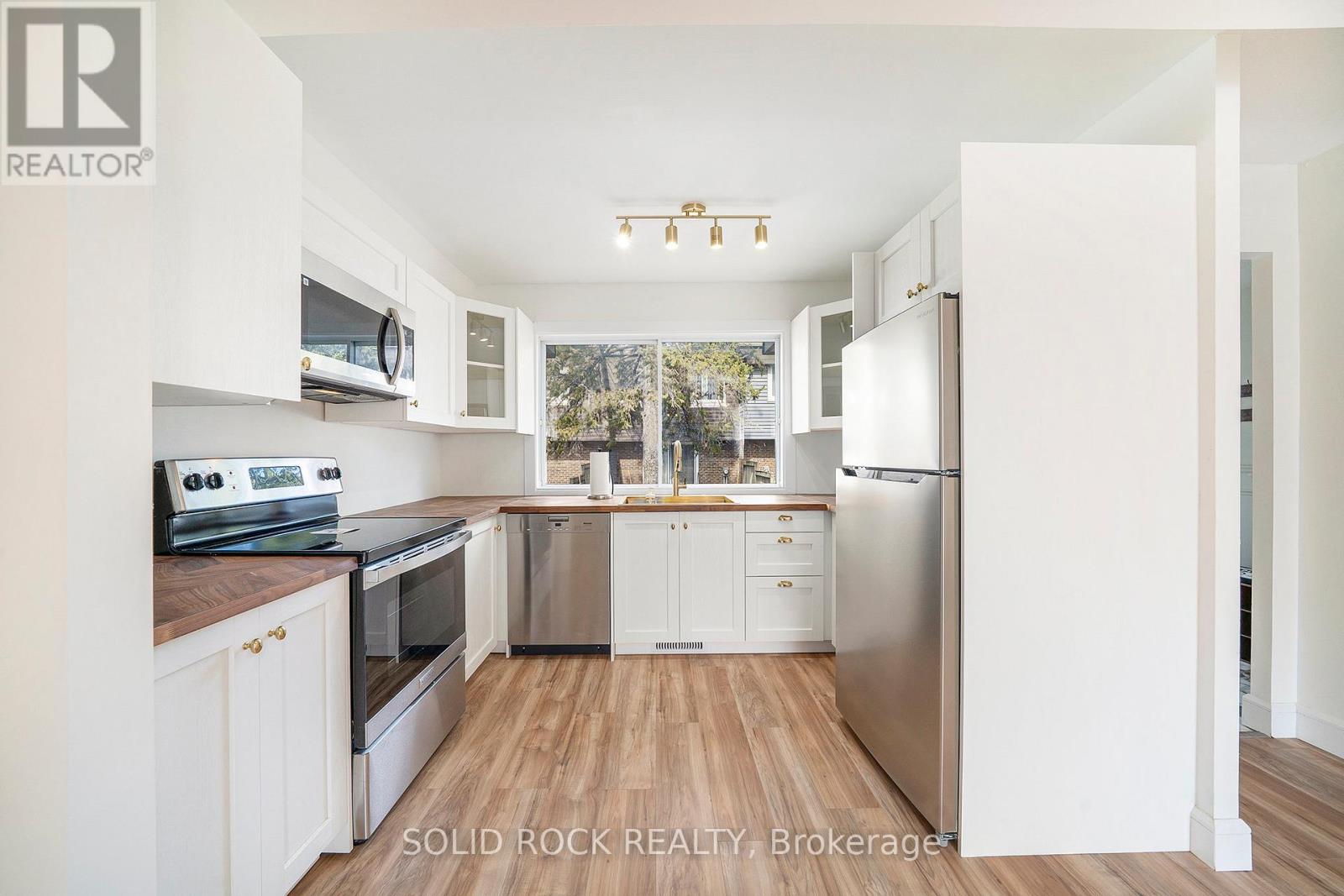 1 - 1641 Heatherington Road, Ottawa, Ontario  K1V 8V8 - Photo 7 - X12114199