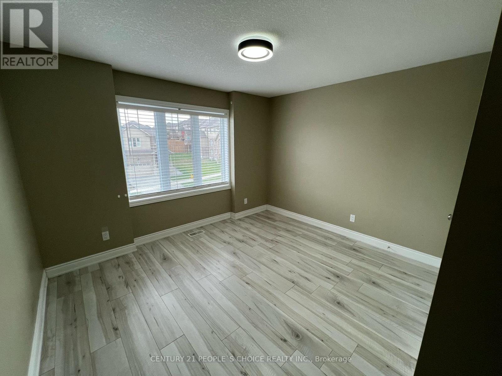 473 Avens Street, Waterloo, Ontario  N2V 0B6 - Photo 14 - X12105856