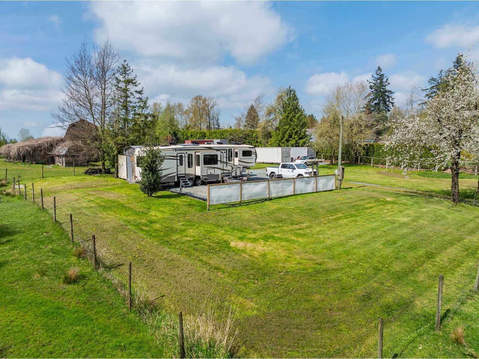 3091 248 Street, Langley, British Columbia  V4W 1X3 - Photo 2 - R2990227