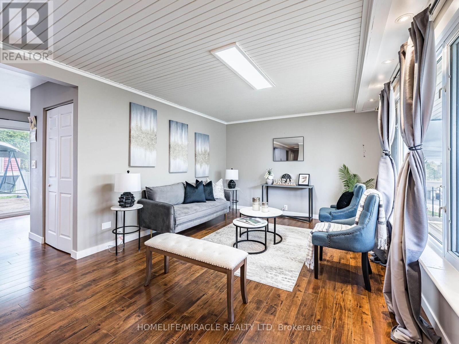 Property at 260 BROADVIEW AVENUE image 5