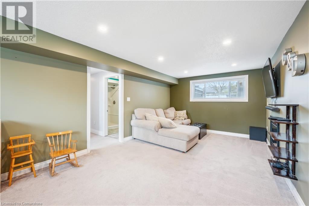 11 Fairmeadow Drive, Guelph, Ontario  N1H 6X2 - Photo 24 - 40723193